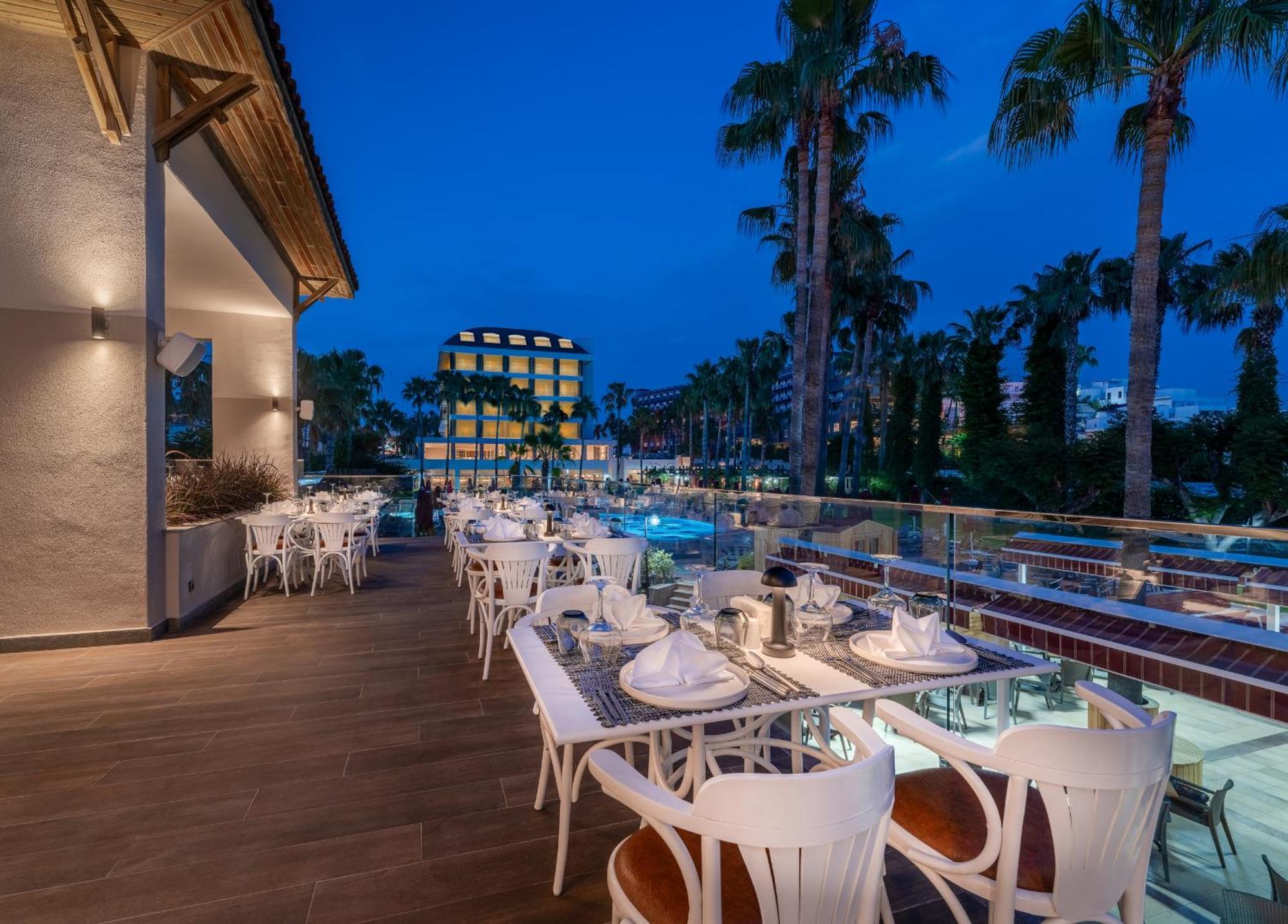 Trendy Palm Beach Adults Only Side Exteriér fotografie